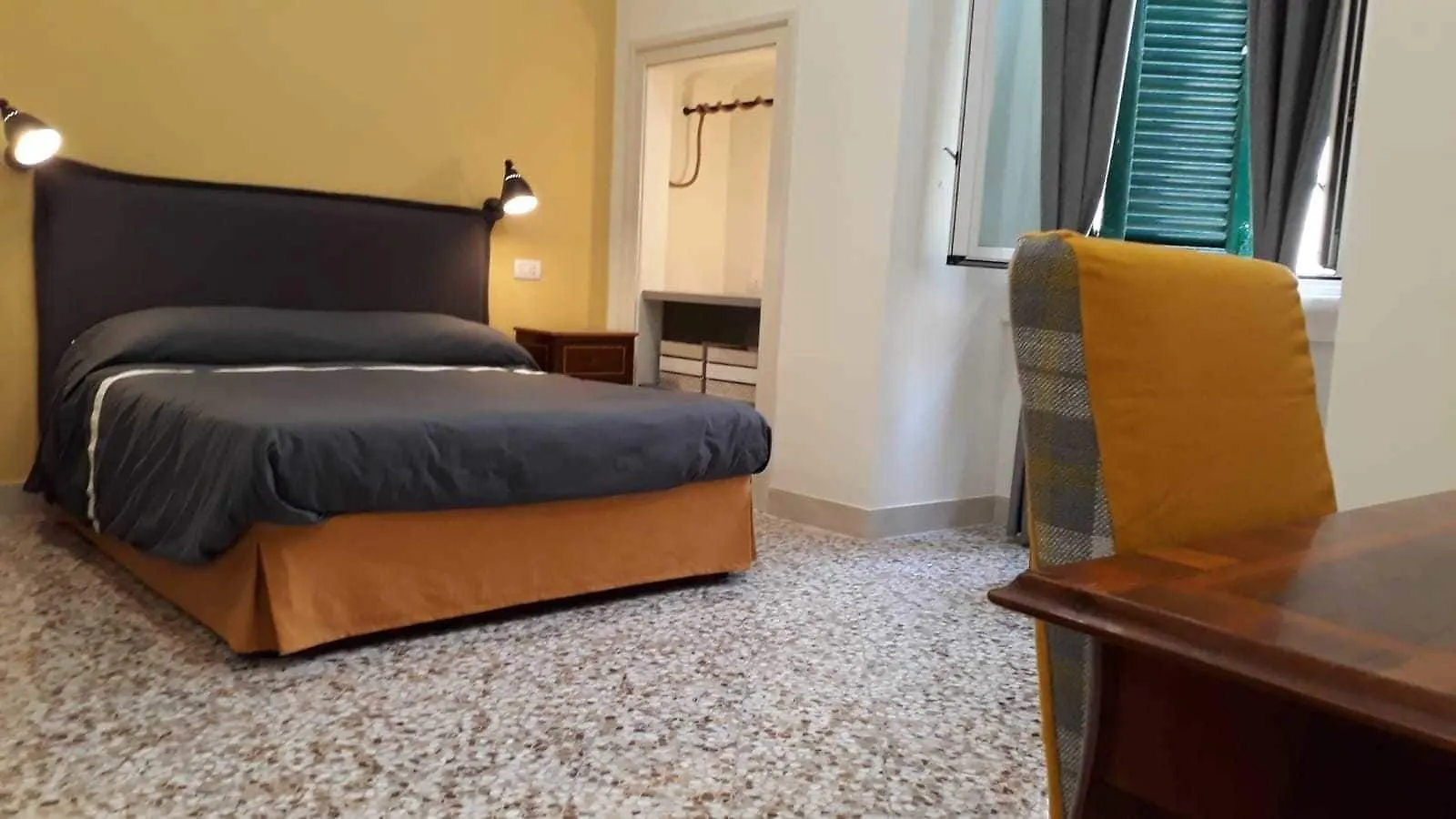 Mammadada Hotell Bari